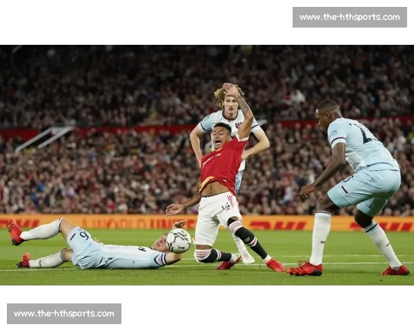 瓜帅怒批红牌判罚,米克尔力挺裁判:刘易斯抬脚动作引争议