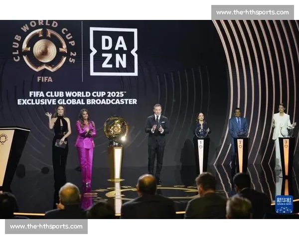 因凡蒂诺揭晓 2025 世俱杯奖杯:蒂芙尼打造的旋转金球,象征足球新未来 因凡蒂诺揭晓 2025 世俱杯奖杯:蒂芙尼打造的旋转金球,象征足球新未来