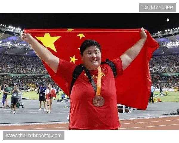 巩立姣 18 米 93 碾压夺冠，韦永丽雨战 11 秒 57 摘金
